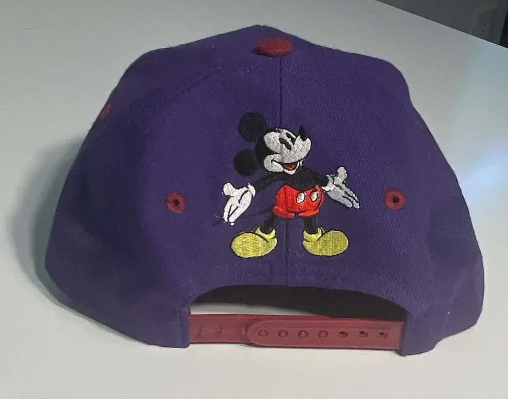 Vintage Mickey & Co Disney MM Logo Snapback Hat Purple‎ Red